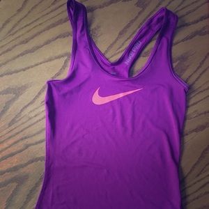 Rarely worn, size XS, Nike pro dry fit tank